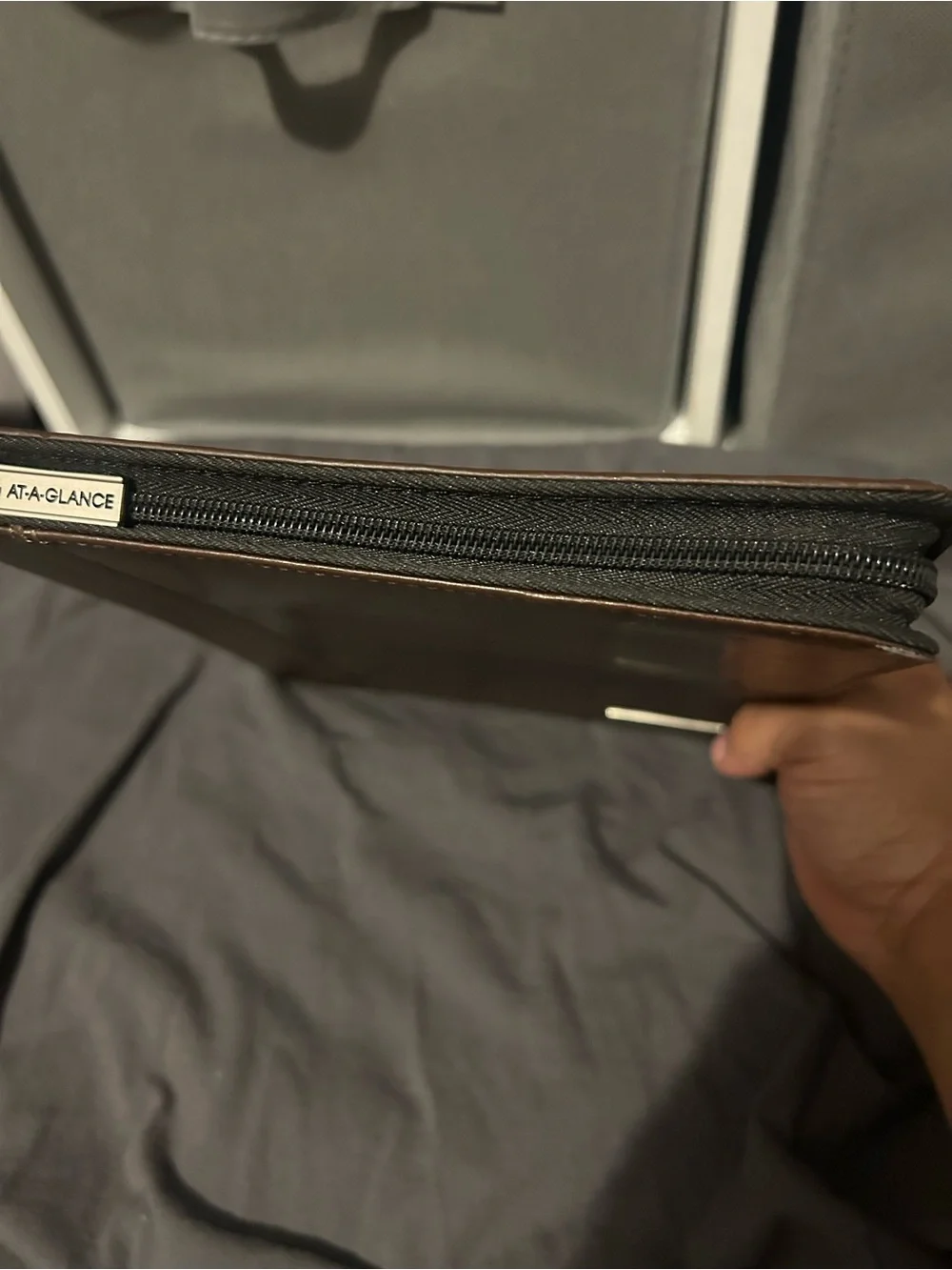 At-a-glance brown zippered
